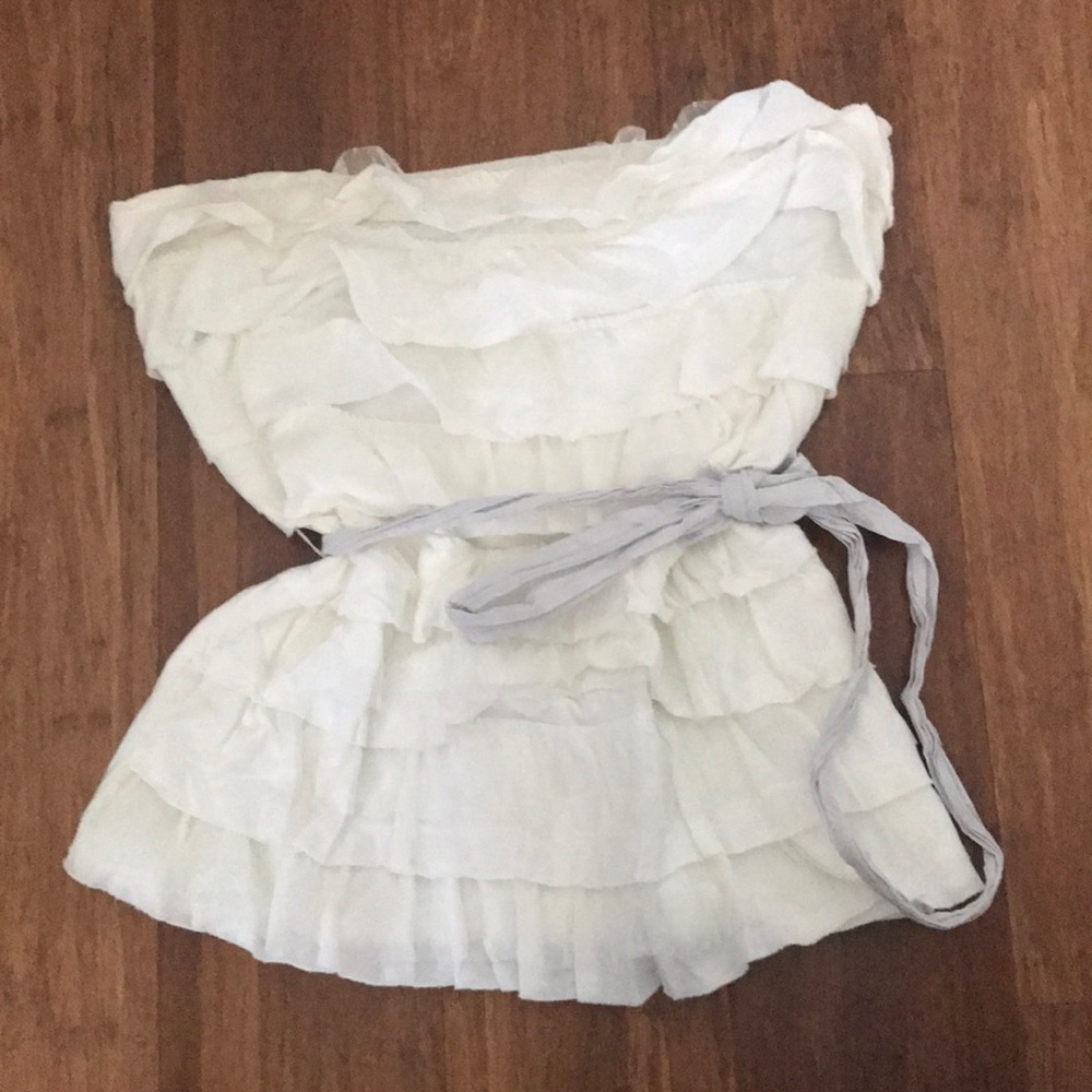 Strapless Hollister Top